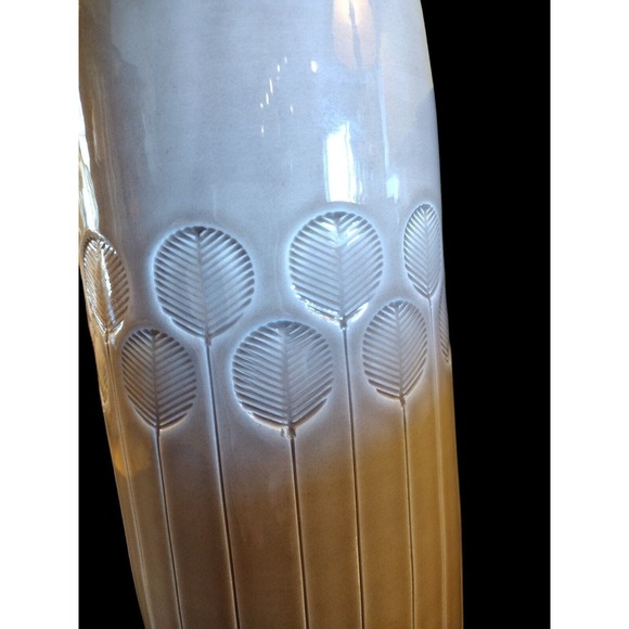 Beautiful Hand Thrown Tall Flower Vase Beige Cream Glaze Leaf‎ Pattern - Picture 4 of 9